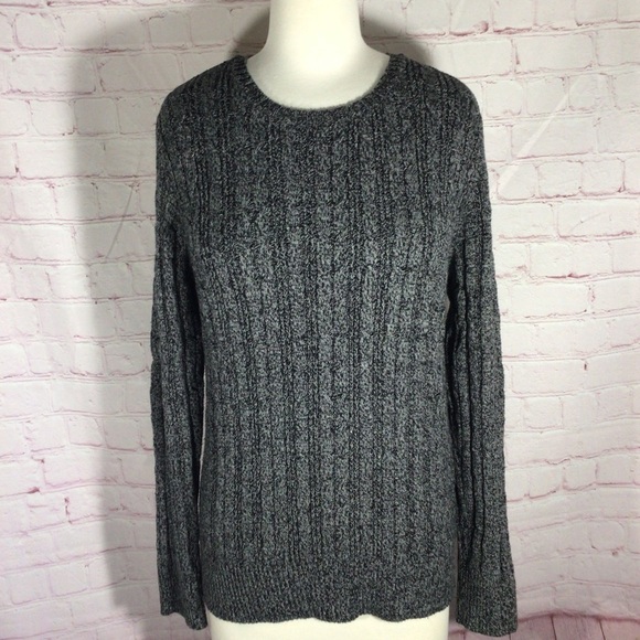 St. John’s Bay Gray Cable Knit Crew Neck Long Sleeve Sweater - Size Large - Picture 1 of 7